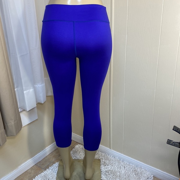 Blue Fabletics fitness leggings Size L - Picture 5 of 8